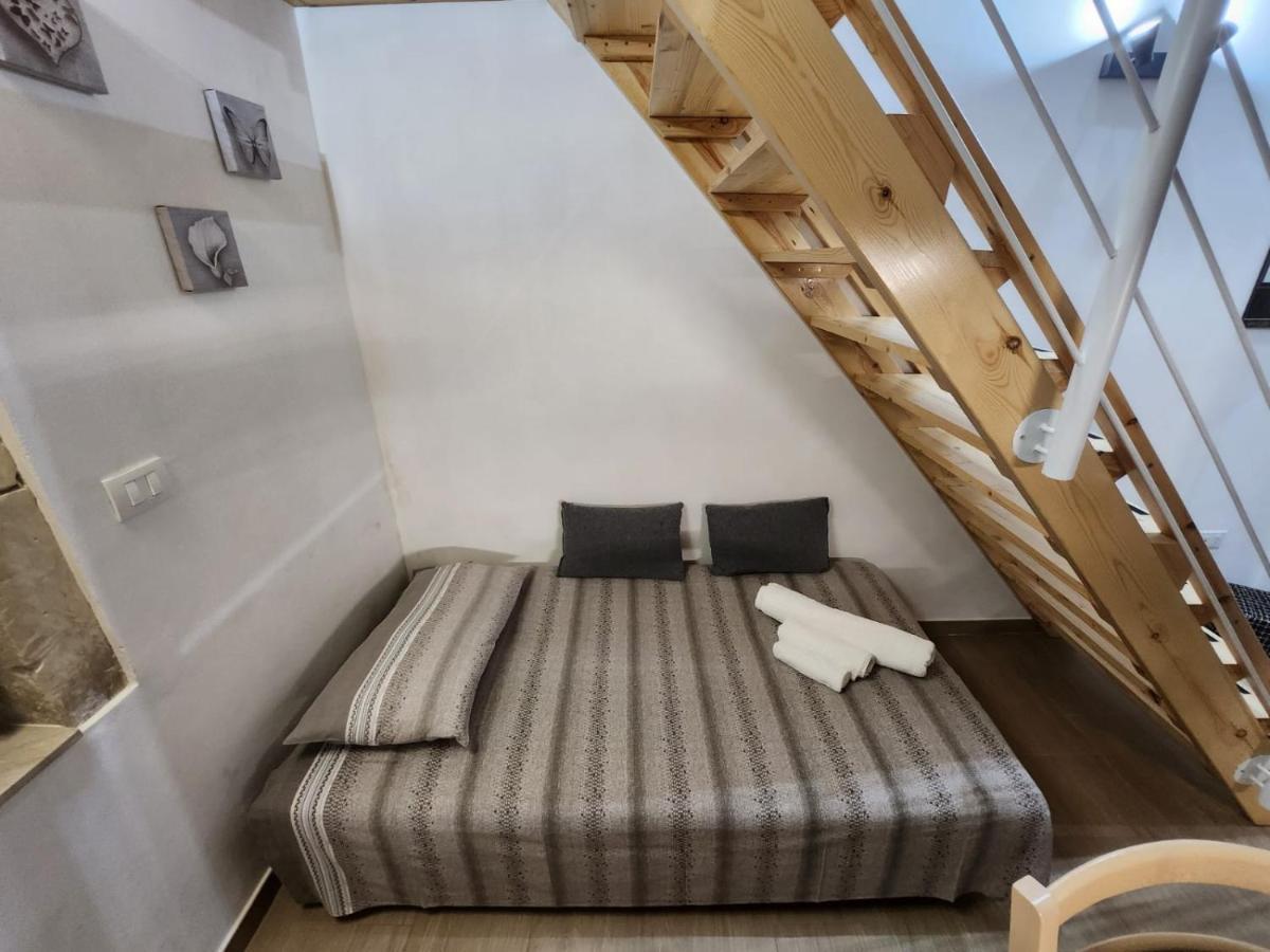 Il Cortile Della Patrona Apartment Syracuse ภายนอก รูปภาพ