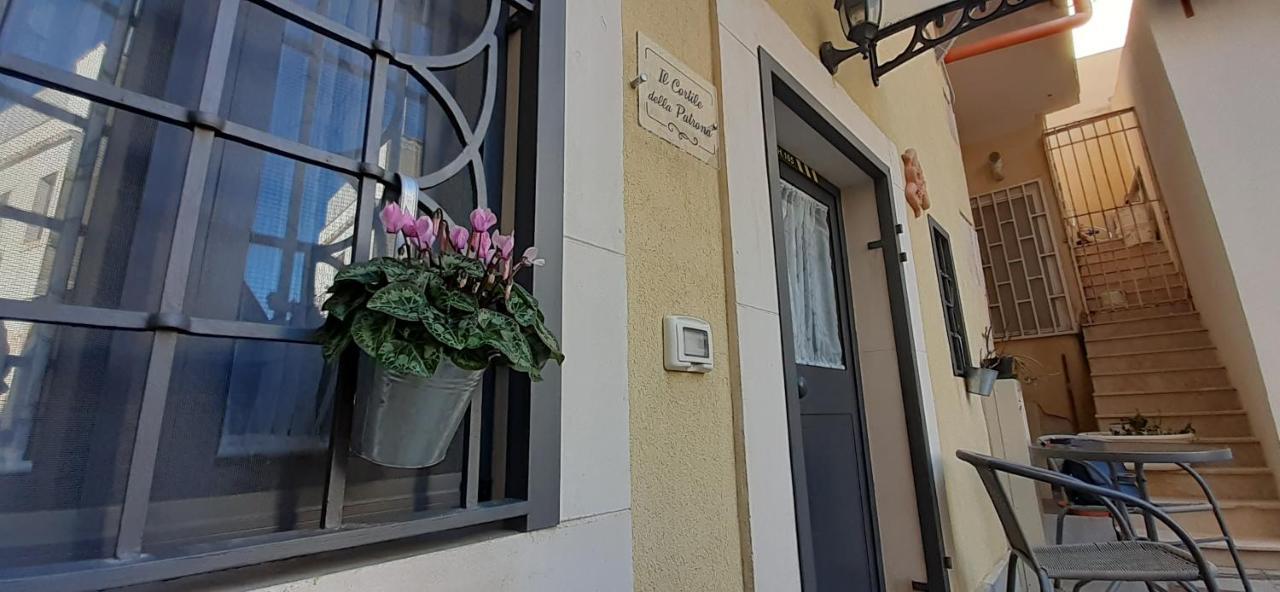 Il Cortile Della Patrona Apartment Syracuse ภายนอก รูปภาพ