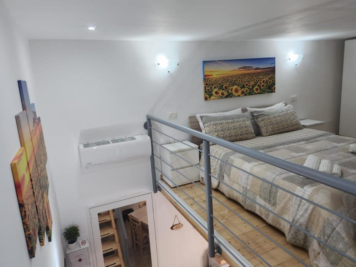 Il Cortile Della Patrona Apartment Syracuse ภายนอก รูปภาพ